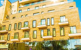 Central Carol Aparthotel 2